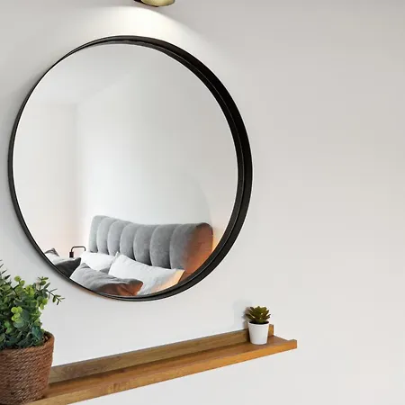Apartment Stylisches Apartment, 2-5 Personen, Zentral, Naehe Messe *